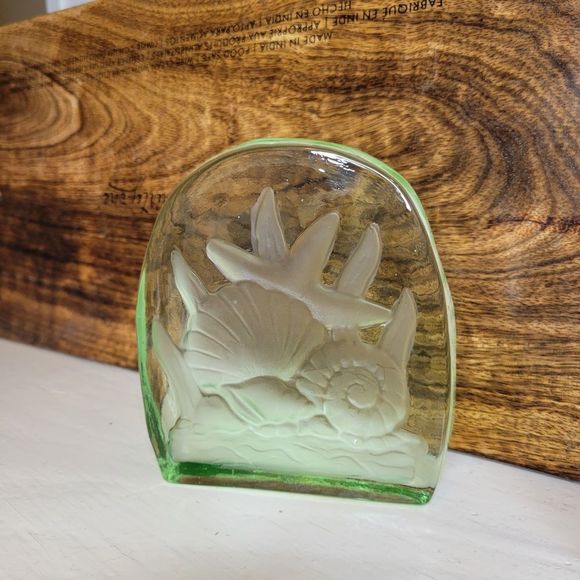 Under the Sea Paperweight Crystal Green Glass Etched Art - Picture 3 of 7